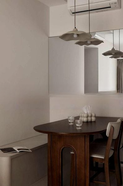 RIVERFRONT RESIDENCES 12