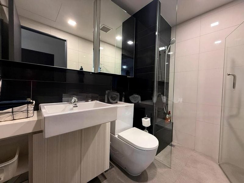 GEM RESIDENCES 8