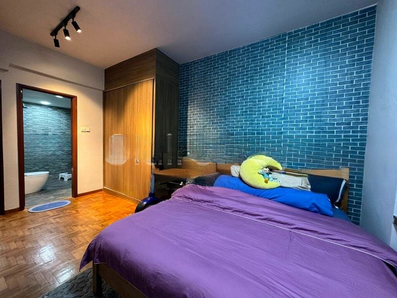 BALLOTA PARK CONDOMINIUM 2