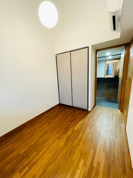 THE VERANDAH RESIDENCES 7