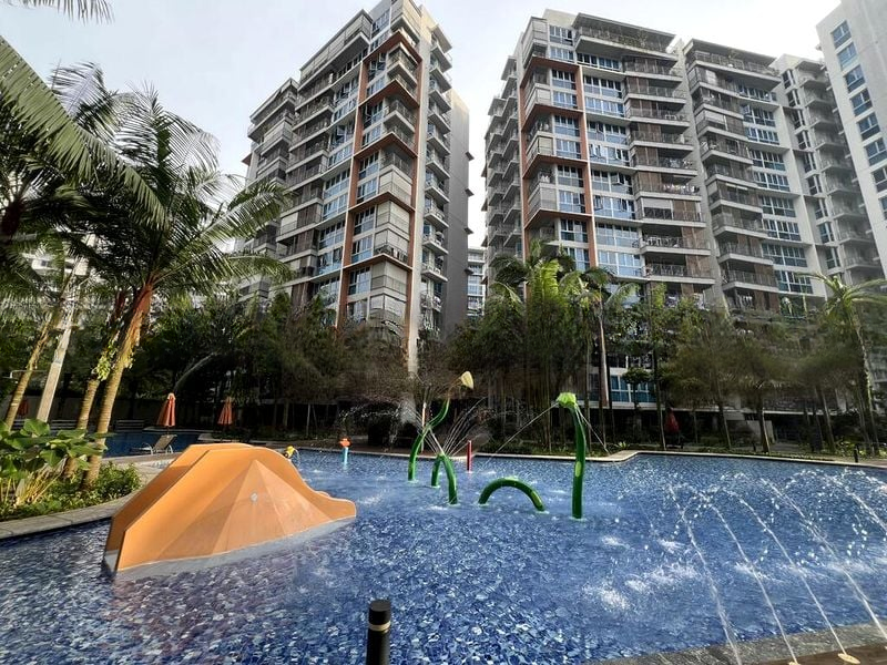 Q BAY RESIDENCES 1