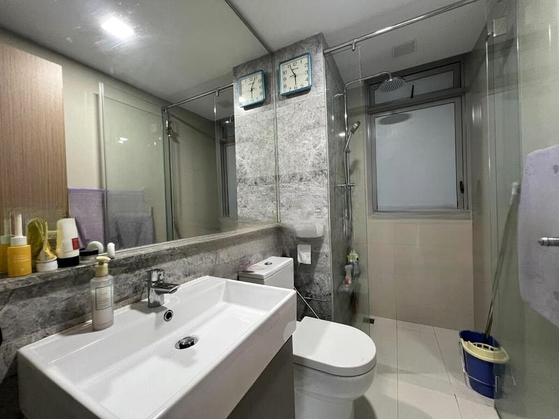 Q BAY RESIDENCES 3