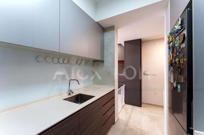 STIRLING RESIDENCES 6