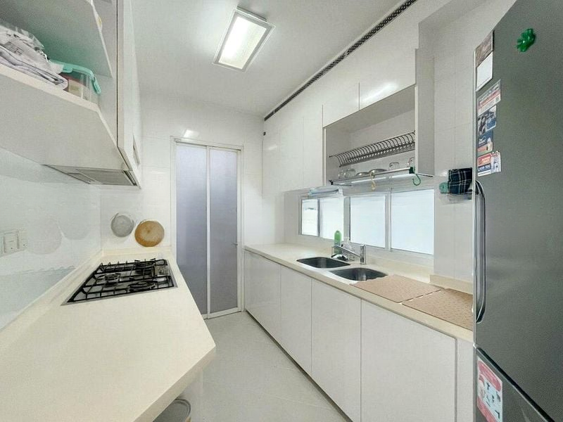 ATRIUM RESIDENCES 4