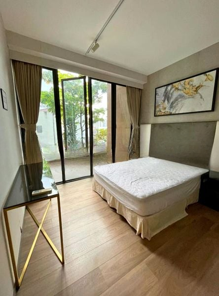 THE VENUE RESIDENCES 7