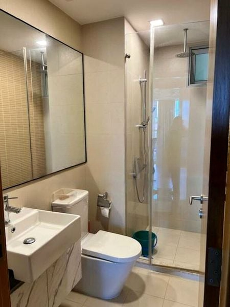 HILLVISTA 8