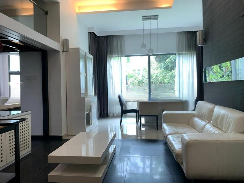 ASTOR GREEN 9