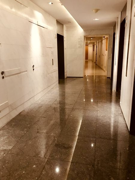 MARINA BAY RESIDENCES 8