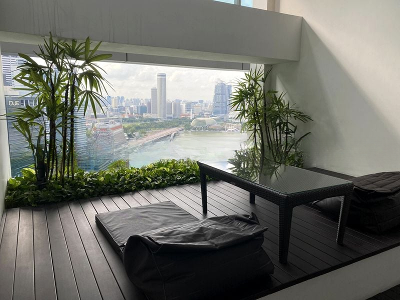 MARINA BAY RESIDENCES 9