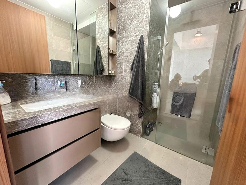 STIRLING RESIDENCES 4