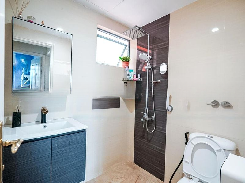 HILLVIEW HEIGHTS 4