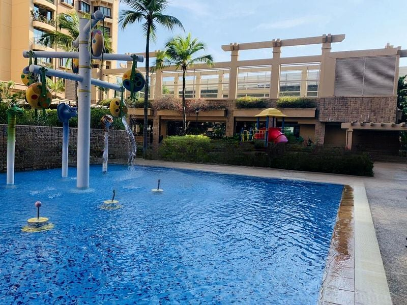 TROPICAL SPRING 4