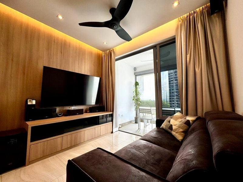 HIGH PARK RESIDENCES 12