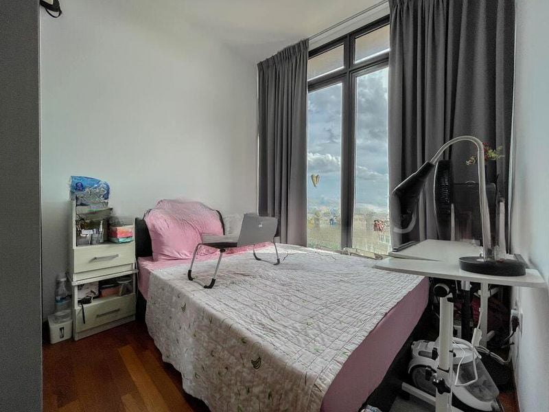 PARKWOOD RESIDENCES 4