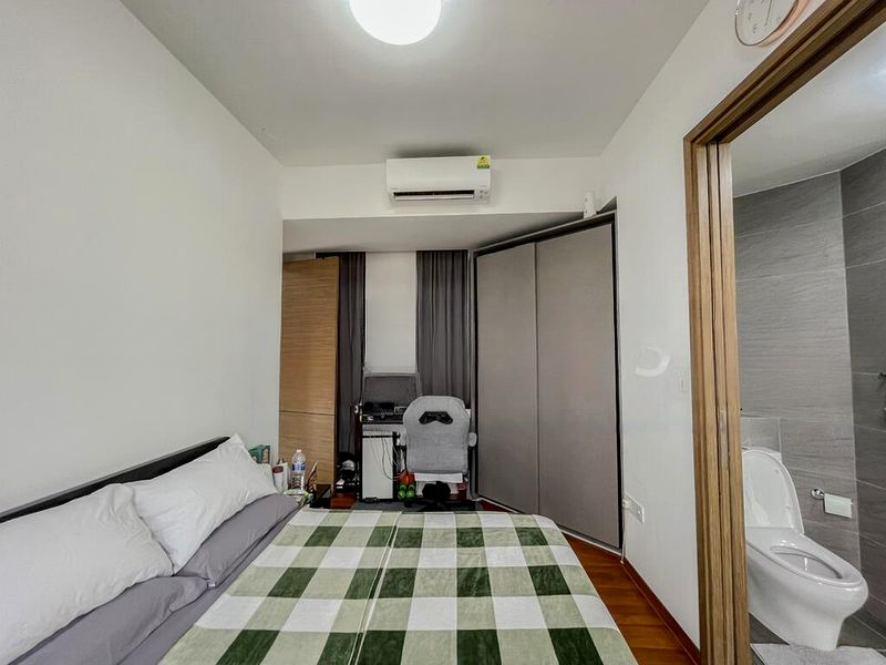 PARKWOOD RESIDENCES 6