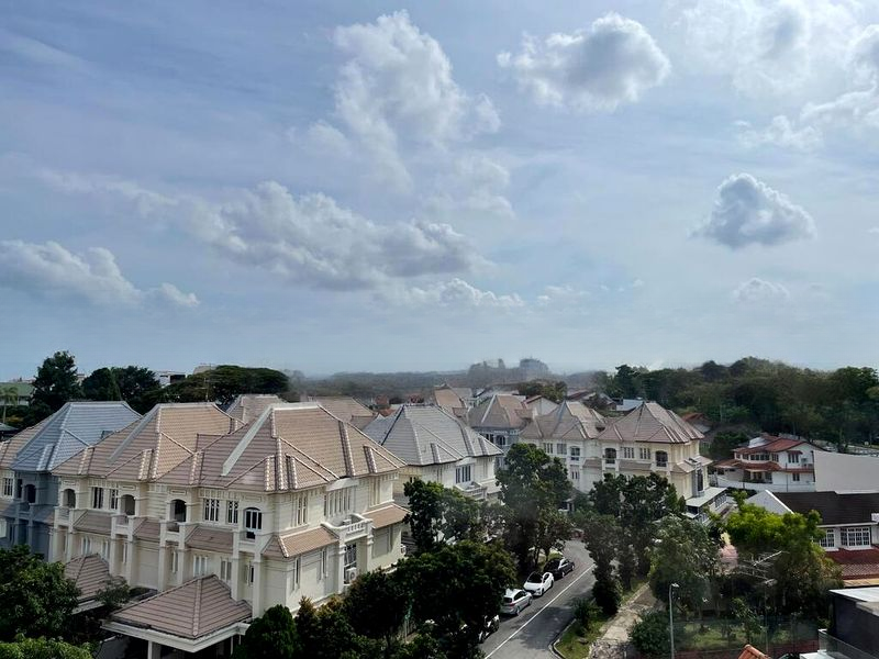 PARKWOOD RESIDENCES 10