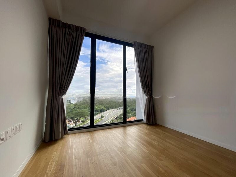 AVENUE SOUTH RESIDENCE 5