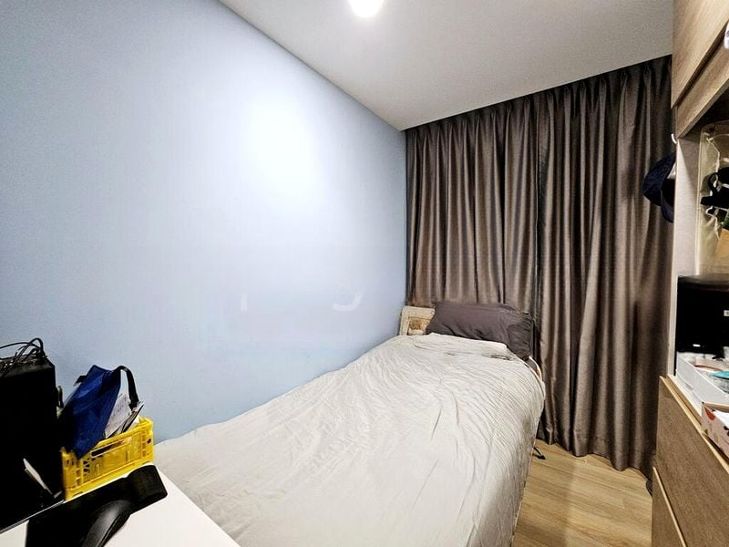 BLOSSOM RESIDENCES 5