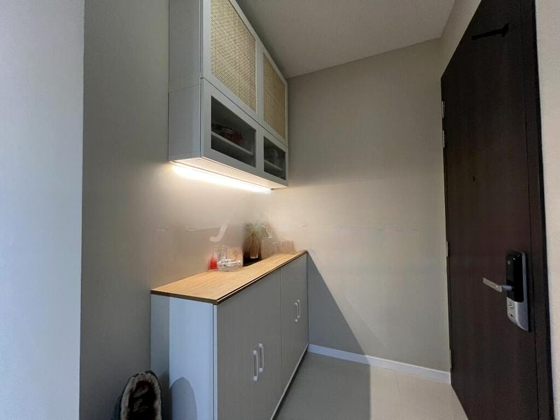 RIVERFRONT RESIDENCES 2