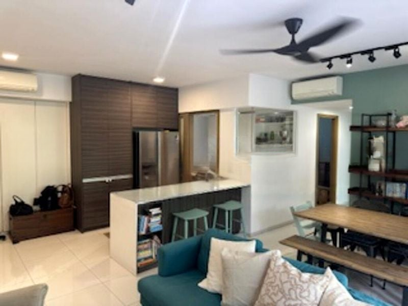 THE TERRACE 9