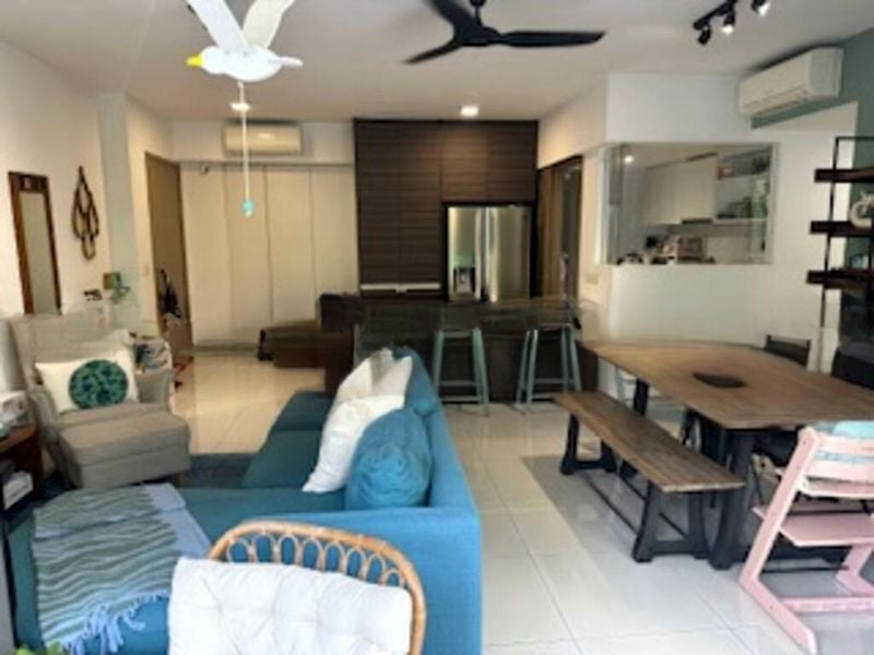 THE TERRACE 11
