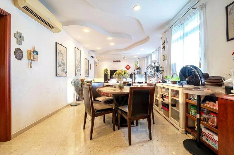 BALLOTA PARK CONDOMINIUM 12