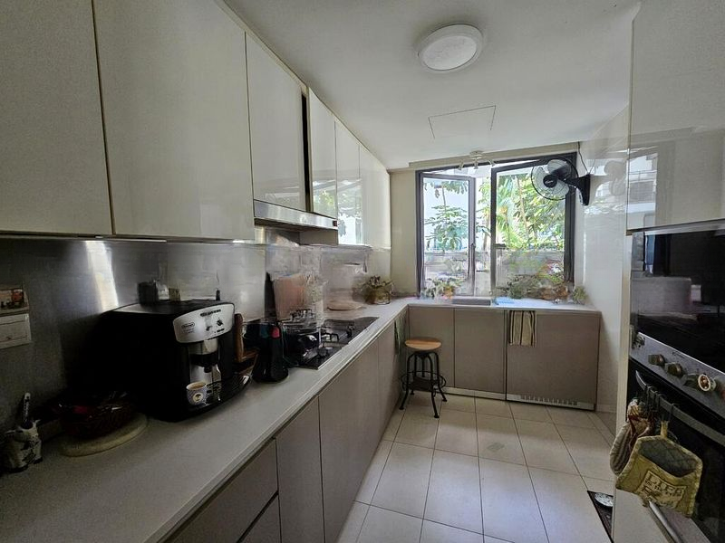 HEDGES PARK CONDOMINIUM 7