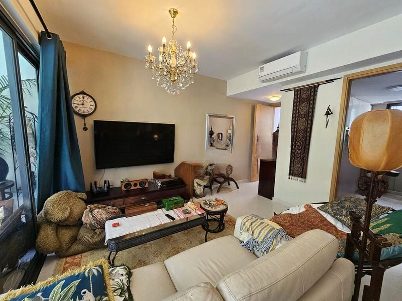 HEDGES PARK CONDOMINIUM 8