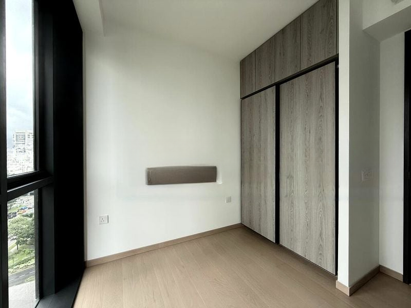 IRWELL HILL RESIDENCES 6