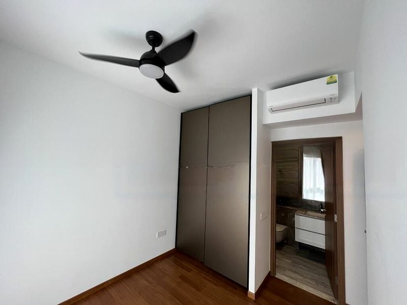 FOURTH AVENUE RESIDENCES 2