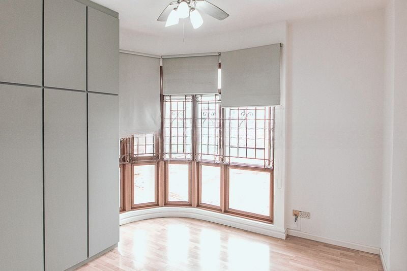 HIGH OAK CONDOMINIUM 4