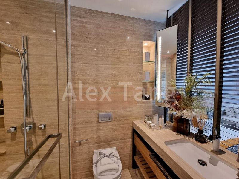 EDEN RESIDENCES CAPITOL 13