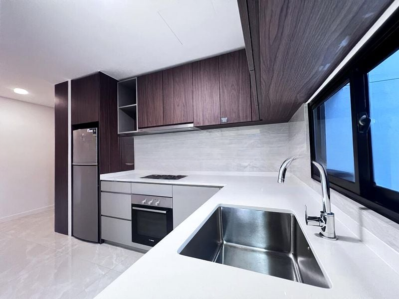 KENT RIDGE HILL RESIDENCES 6