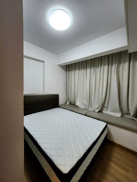 OXFORD SUITES 5