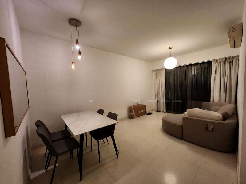 OXFORD SUITES 4