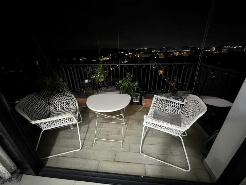 WESTWOOD RESIDENCES 8