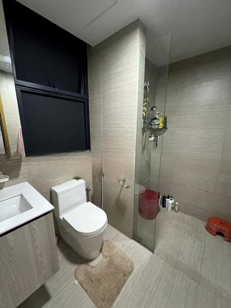 WESTWOOD RESIDENCES 6