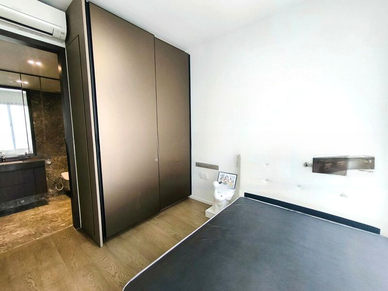 AVENUE SOUTH RESIDENCE 5