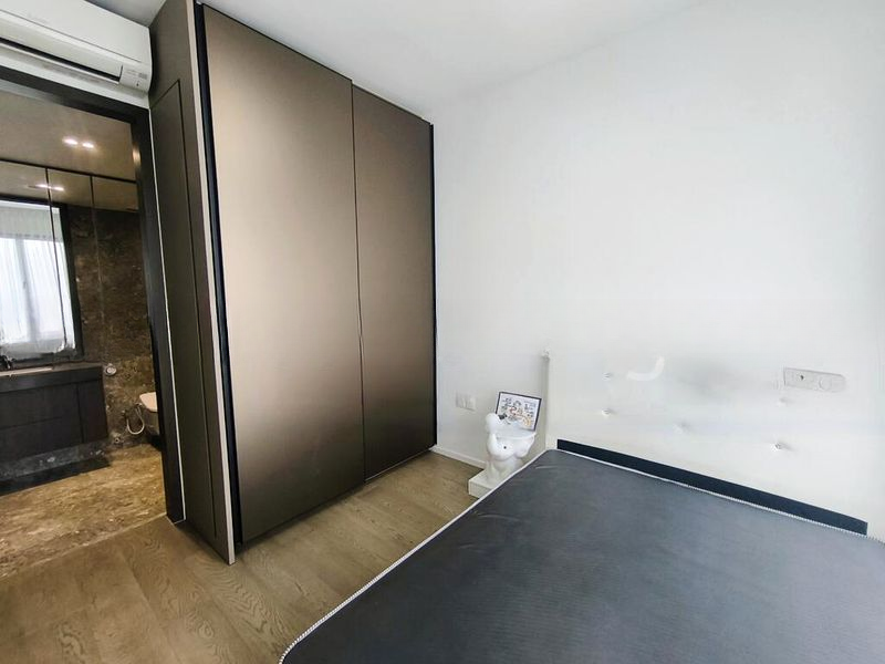 AVENUE SOUTH RESIDENCE 6