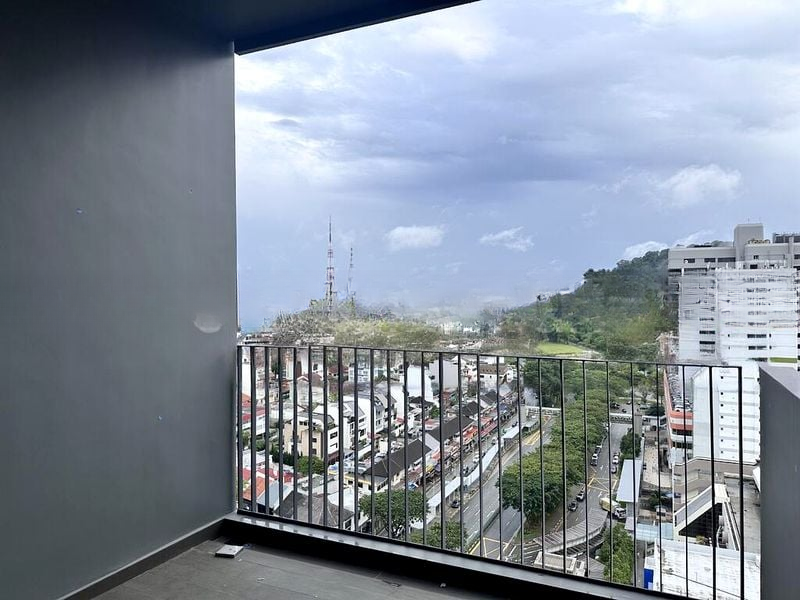 THE LINQ @ BEAUTY WORLD 2