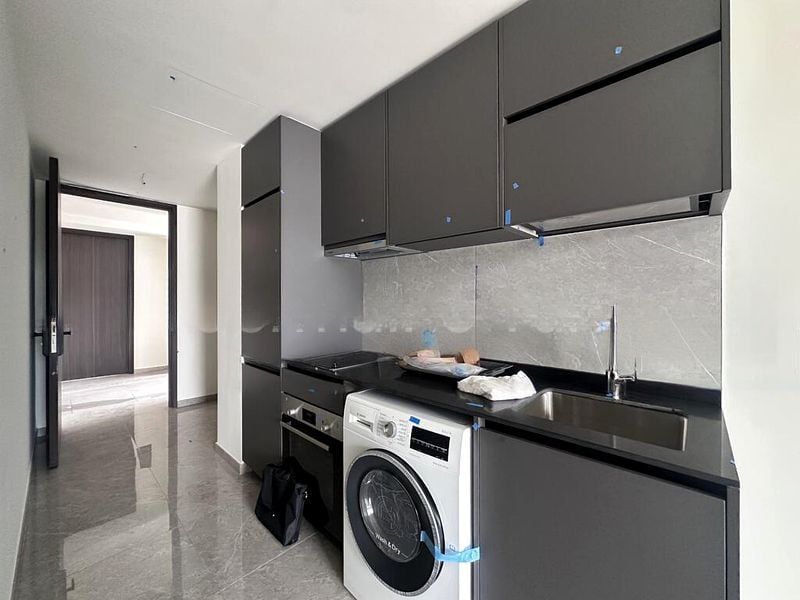 THE LINQ @ BEAUTY WORLD 6