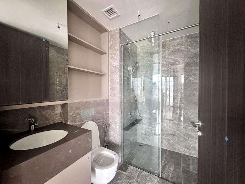 THE LINQ @ BEAUTY WORLD 3