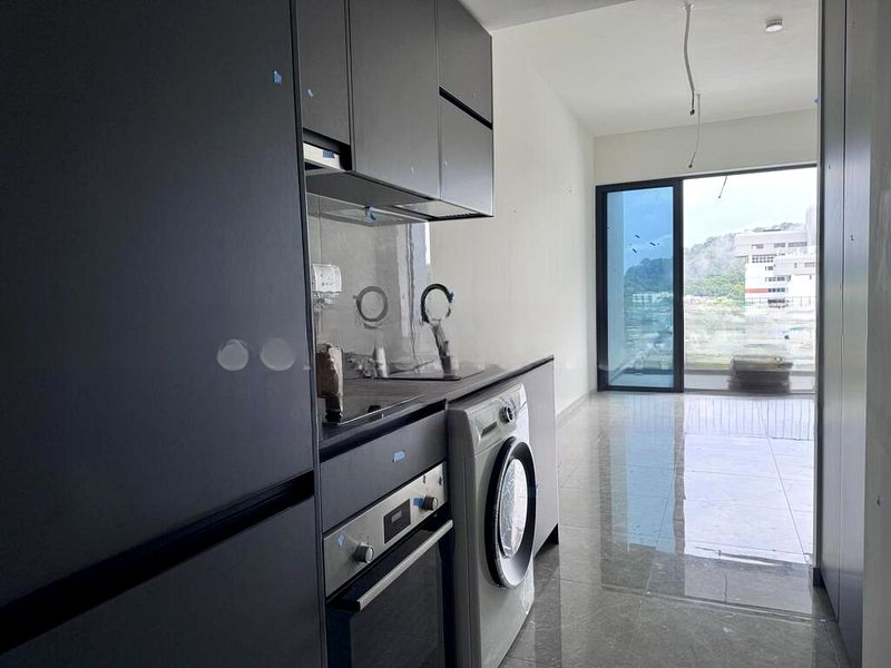 THE LINQ @ BEAUTY WORLD 8