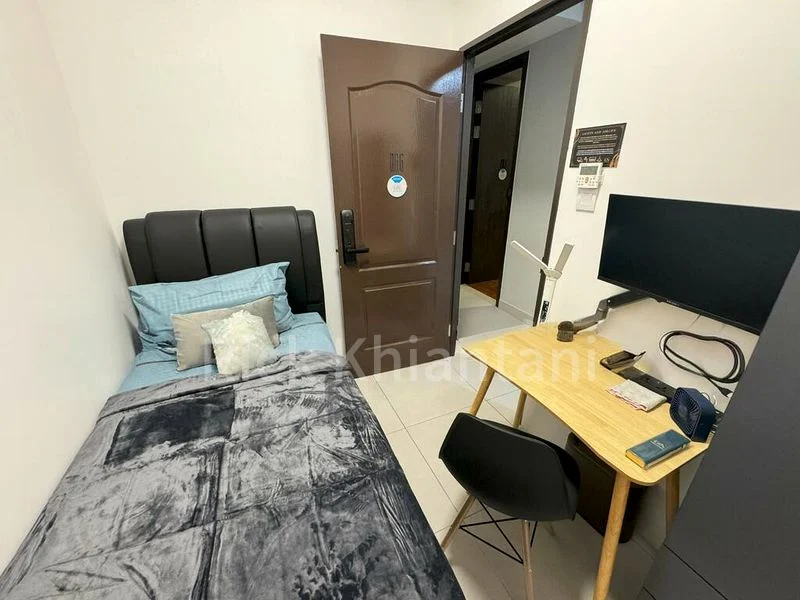 THE ROCHESTER RESIDENCES 2