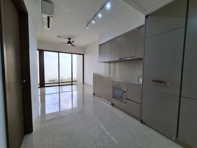 SEASIDE RESIDENCES 6