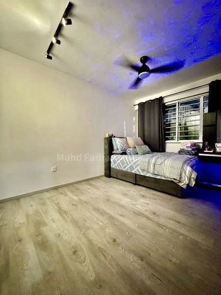 BT BATOK WEST AVE 8 6