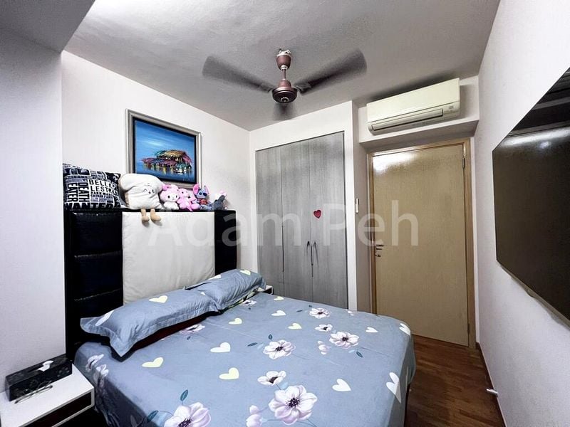 ESPARINA RESIDENCES 4