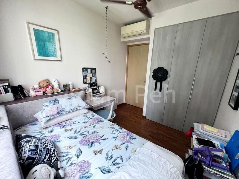 ESPARINA RESIDENCES 5