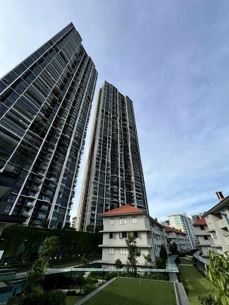 AVENUE SOUTH RESIDENCE 8