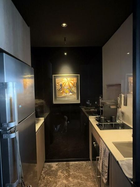 AVENUE SOUTH RESIDENCE 6